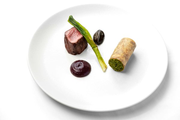 Transforming your narrow uk kitchen into an eco-friendly haven: smart tips and ideas